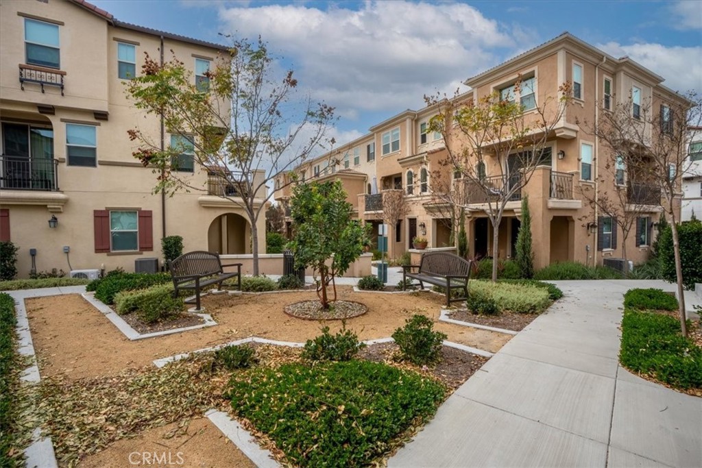 608 Shadowbrook Lake Forest, CA 92610 - Photo 36 of 45