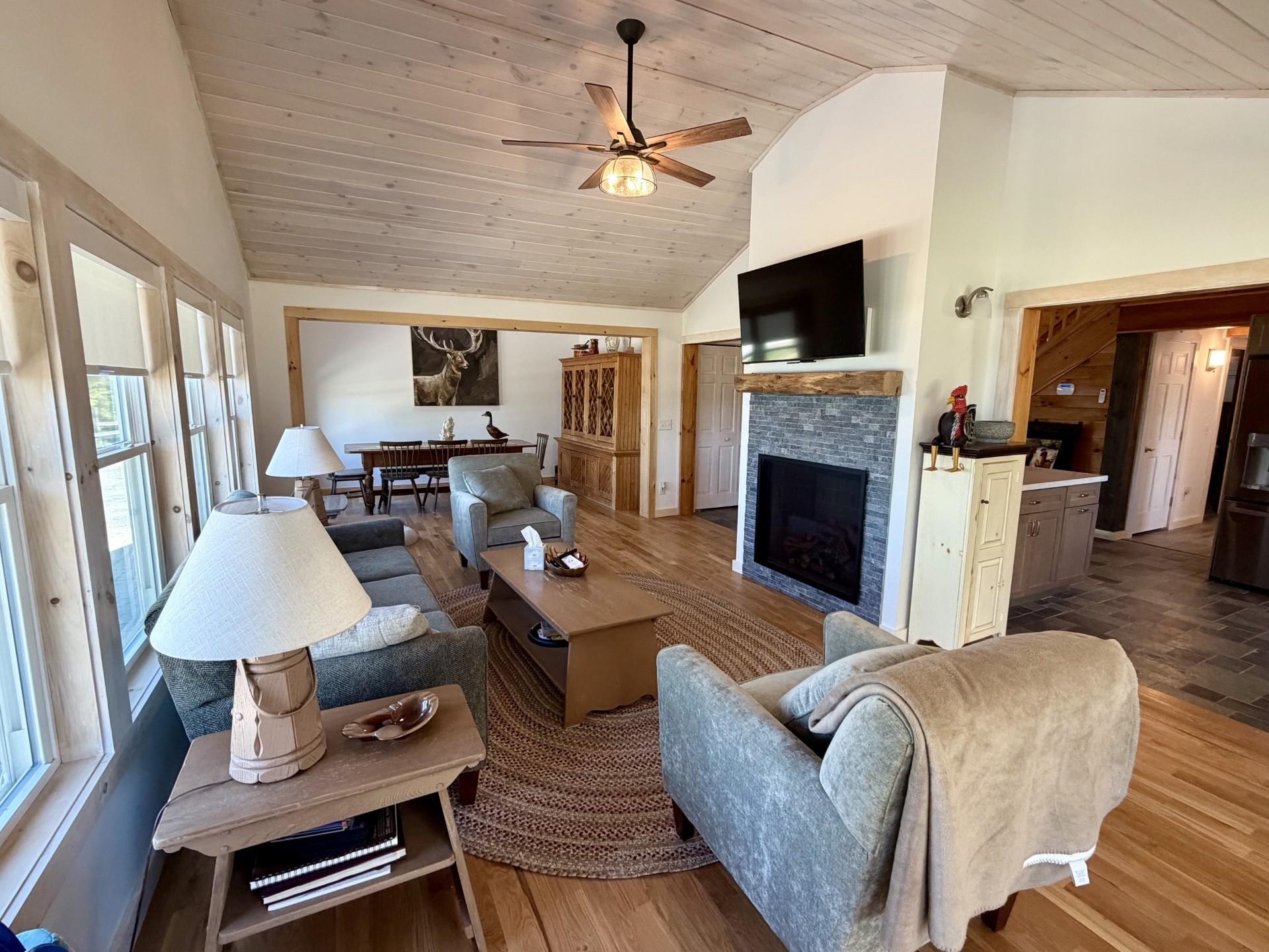 3953 West Shore Road Alburgh, VT 05440 - Photo 19 of 48