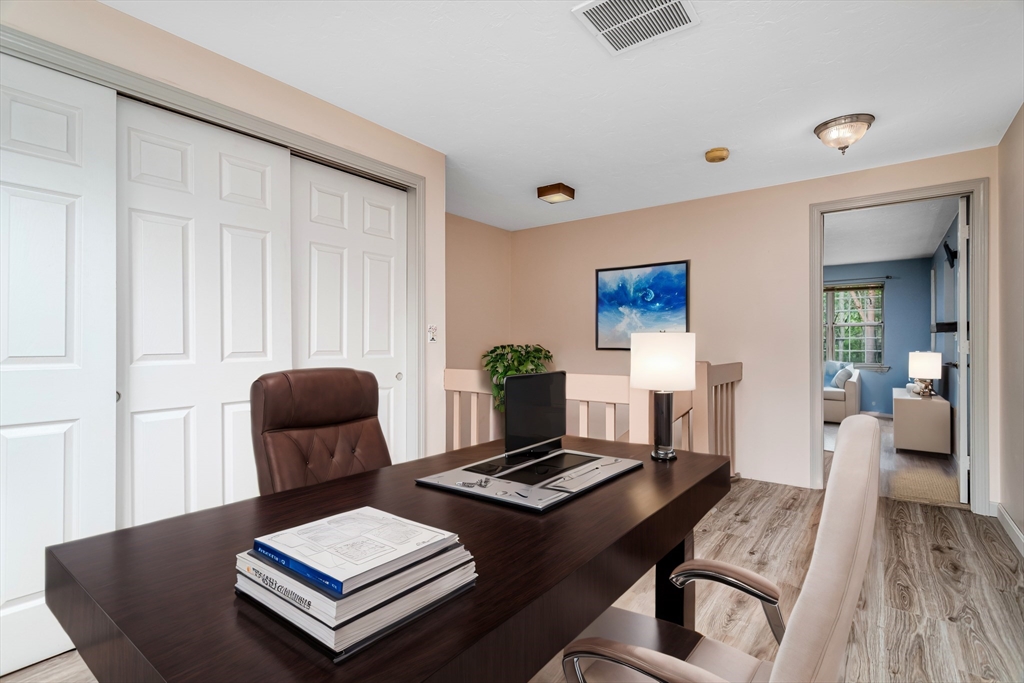 706 Ridgefield Circle, Unit C Clinton, MA 01510 - Photo 9 of 26 Gallery Image 9