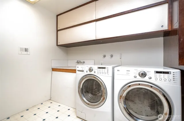 $5,500 | 2343 Northwest 94th Street, Seattle, WA 98117