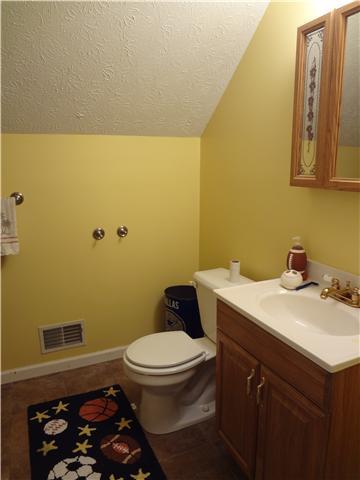 275 East Carter Road Portland, TN 37148 - Photo 17 of 20 Gallery Image 17