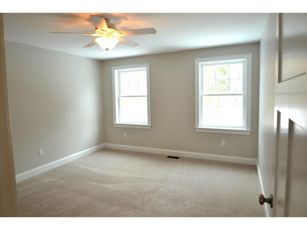 476 Tolend Road Dover, NH 03820 - Photo 10 of 26