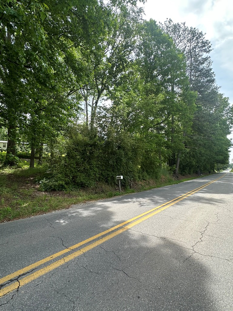 2215 Kerr Road Northwest Dalton, GA 30721 - Photo 7 of 9 Gallery Image 7