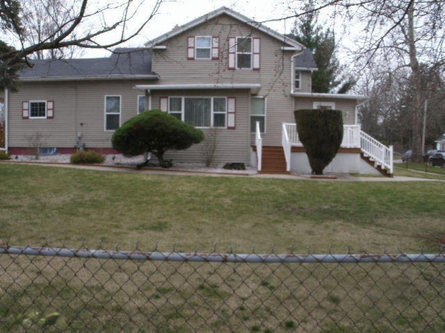 782 Territorial Road Benton Harbor, MI 49022 - Photo 2 of 20 GEDC0378