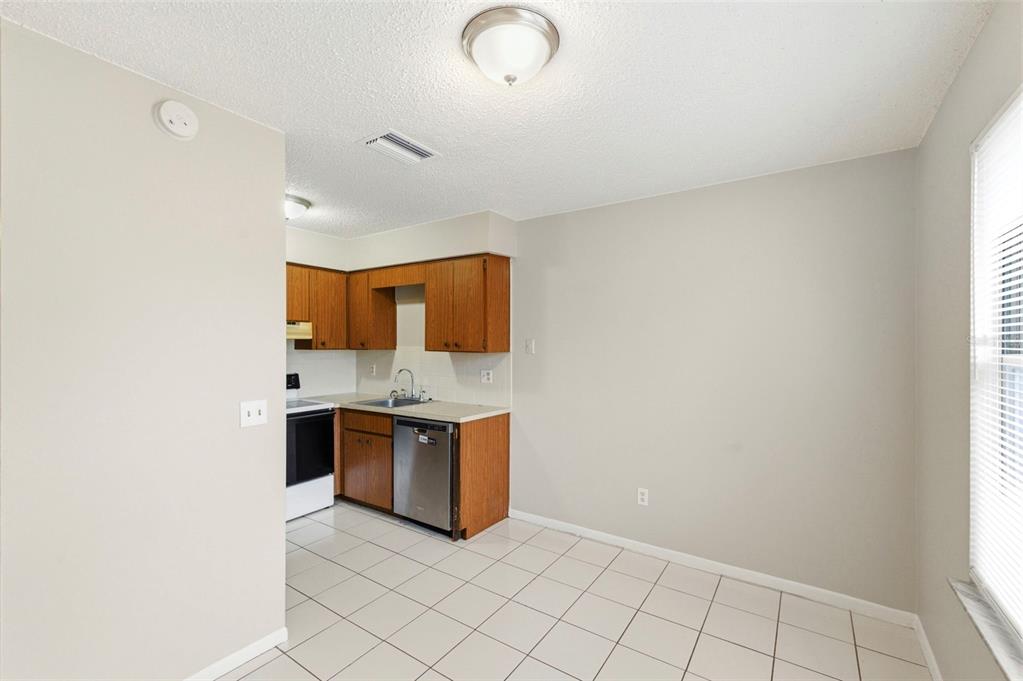 8124 Omaha Circle Spring Hill, FL 34606 - Photo 8 of 42