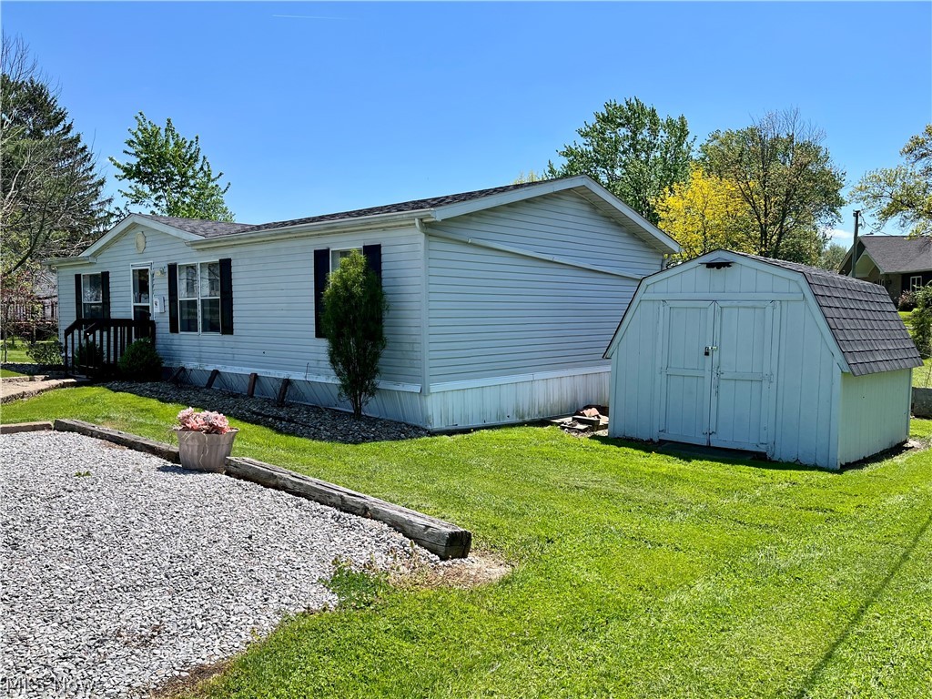 9741 Yoder Road Sterling, OH 44276 - Photo 4 of 18