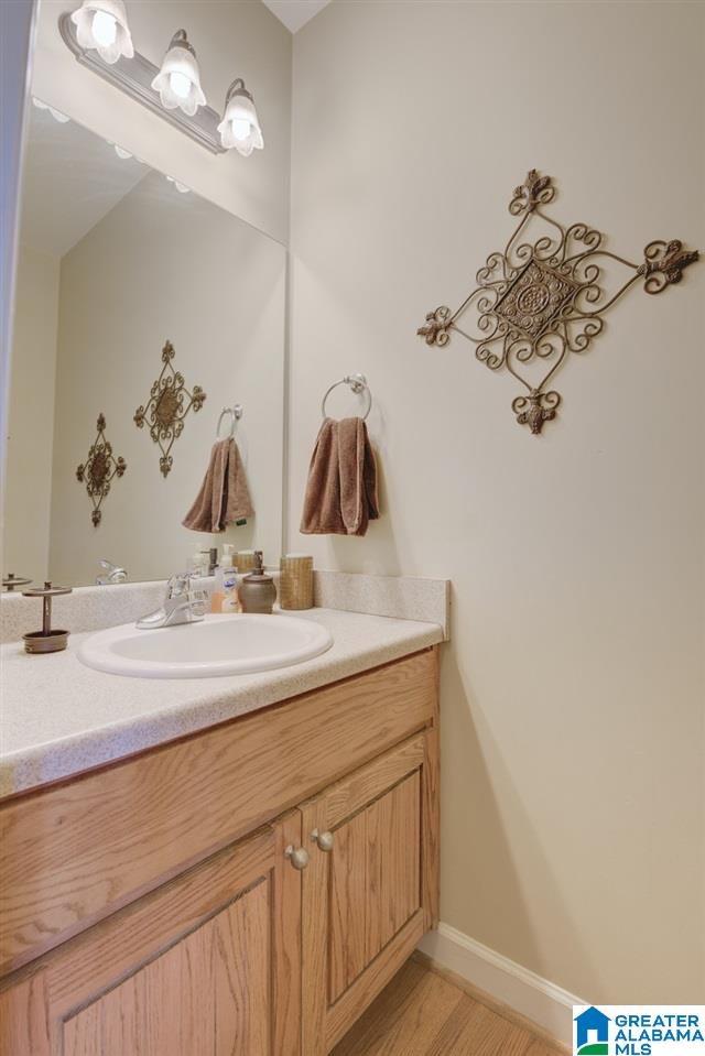 1104 Mountain Lake Road Warrior, AL 35180 - Photo 19 of 34