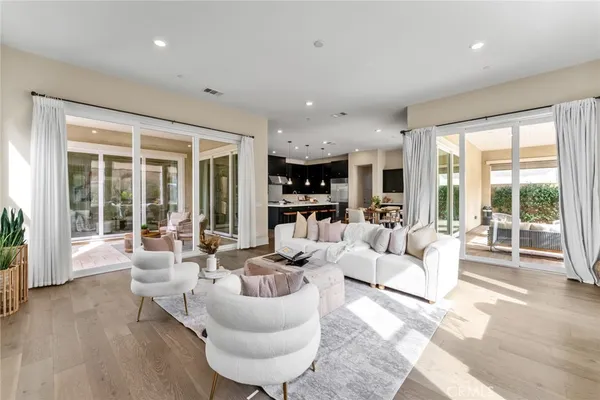 $4,220,000 | 114 Crossover, Irvine, CA 92618