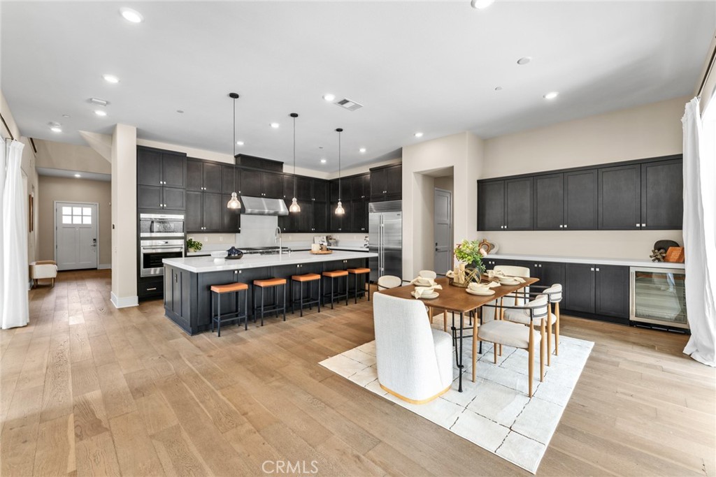 114 Crossover Irvine, CA 92618 - Photo 15 of 51