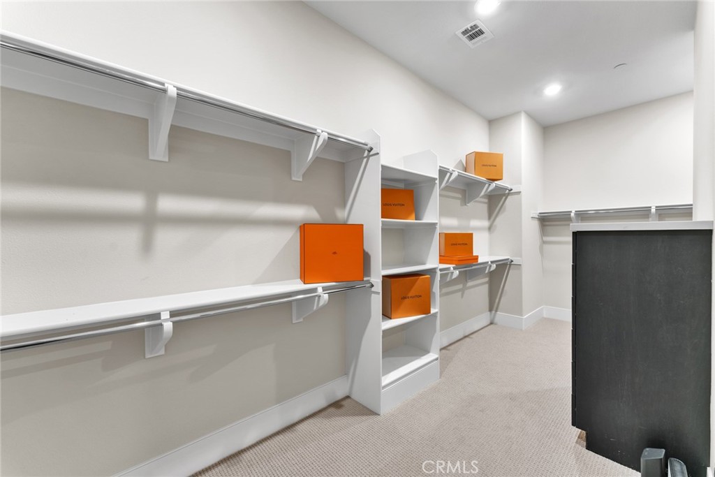 114 Crossover Irvine, CA 92618 - Photo 30 of 51