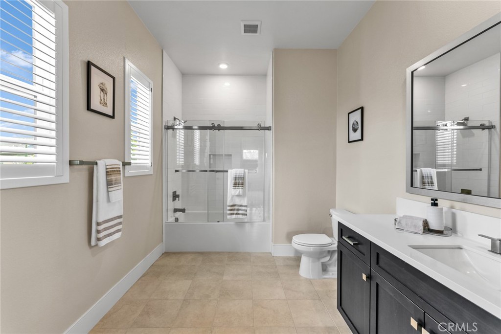 114 Crossover Irvine, CA 92618 - Photo 36 of 51