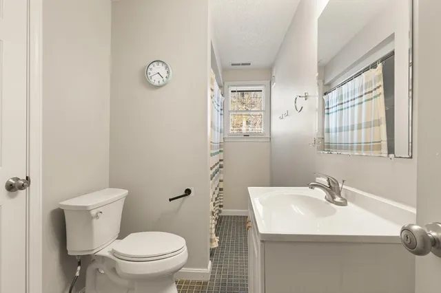 $749,900 | 24 Algonquin Road, Chelmsford, MA 01824