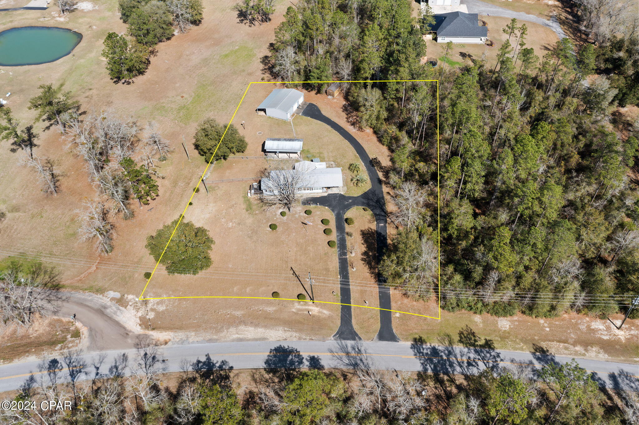 1232 Clayton Road Chipley, FL 32428 - Photo 2 of 40