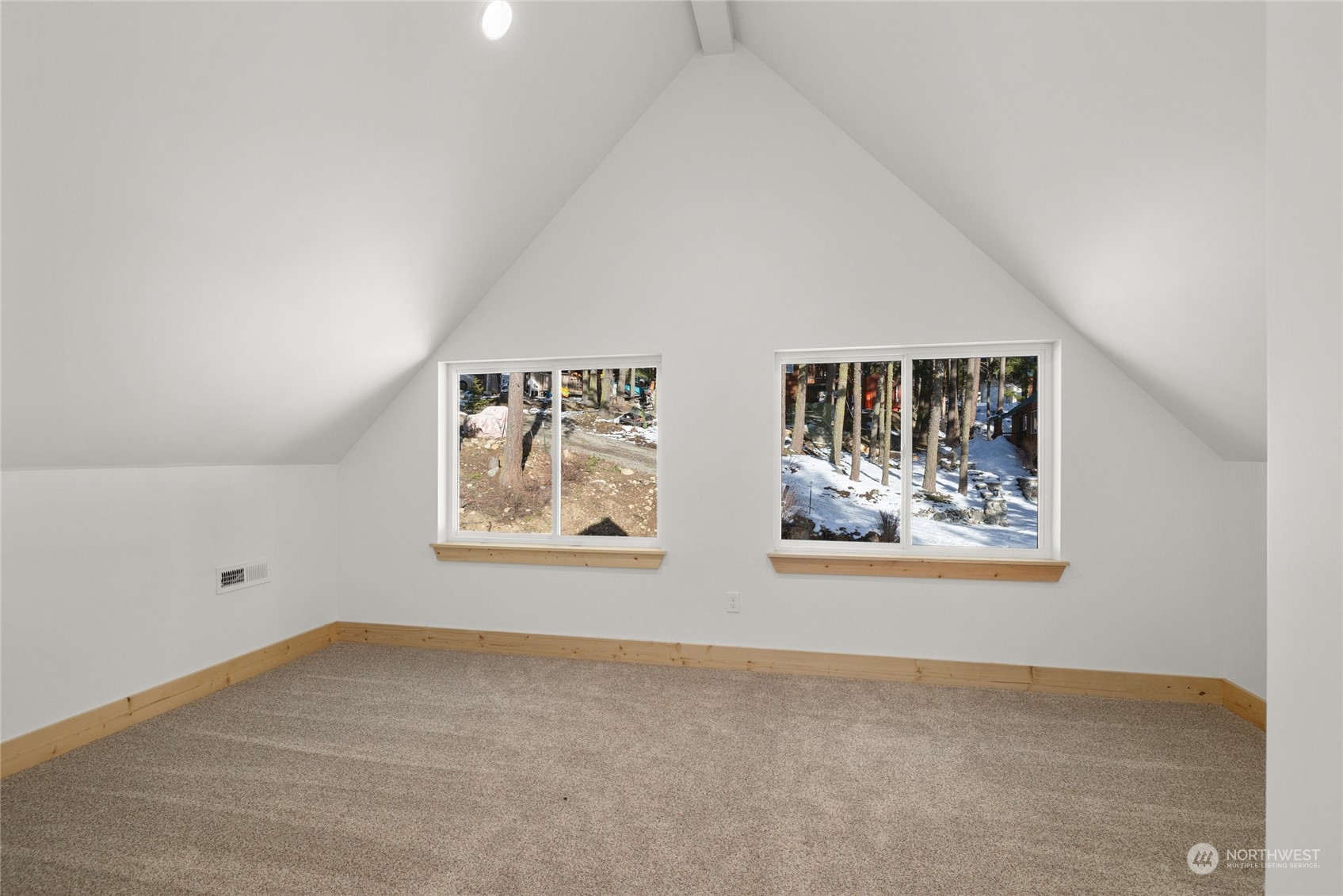 1089 Highland Loop Ronald, WA 98940 - Photo 21 of 40 a view of an empty room with windows