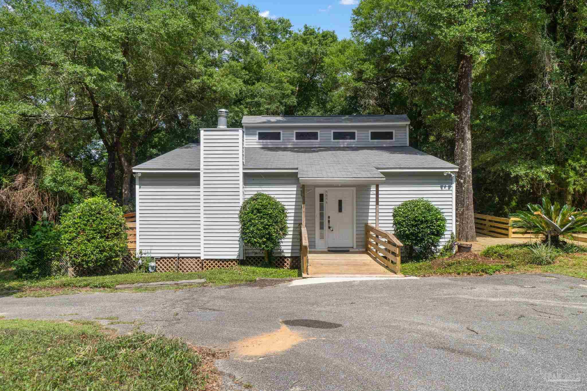 4844 Shell Road Milton, FL 32583 - Photo 2 of 50