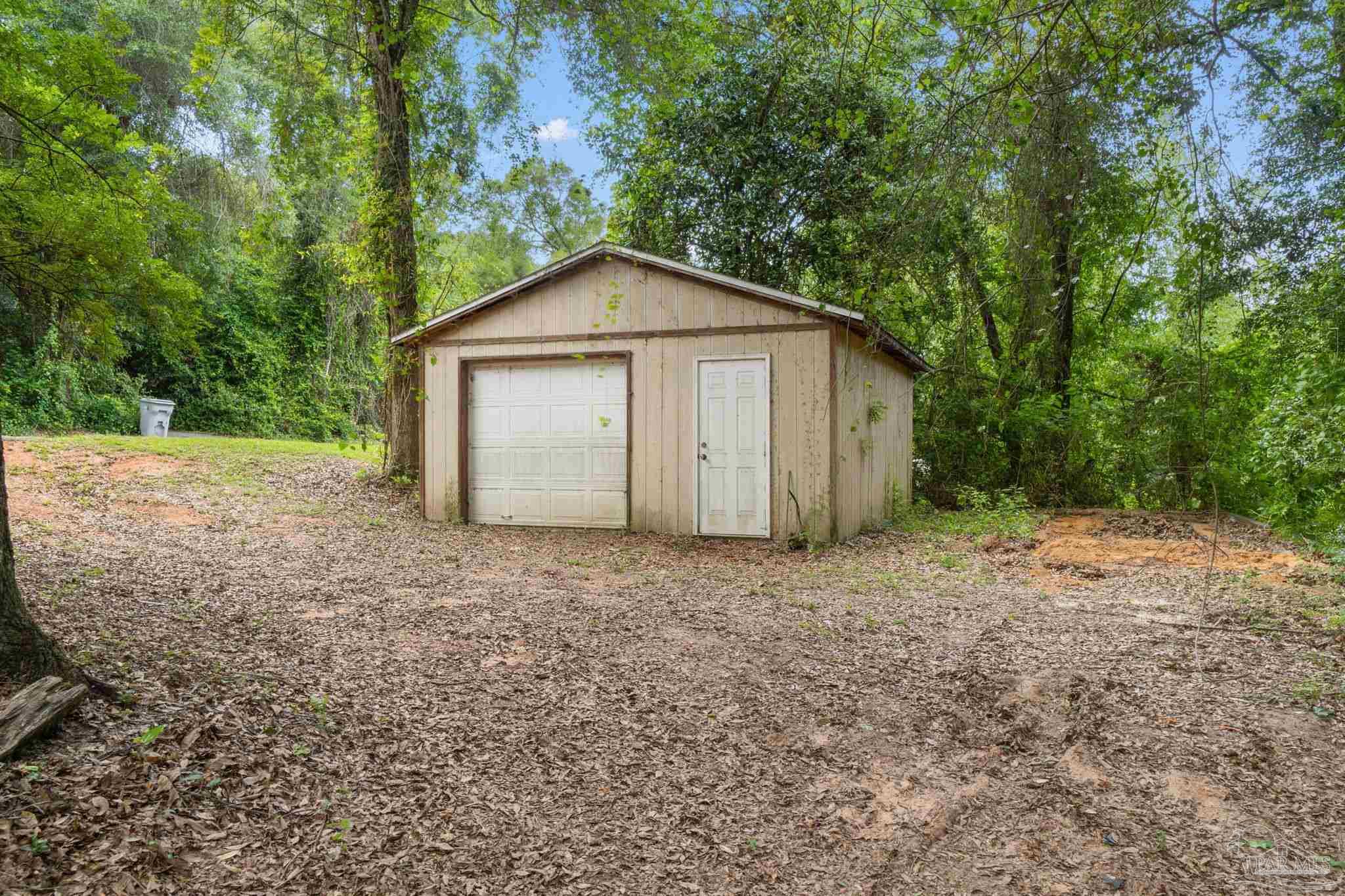 4844 Shell Road Milton, FL 32583 - Photo 39 of 50