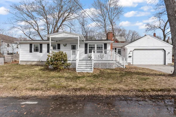 $299,000 | 9 Gerald Street, Bath, ME 04530