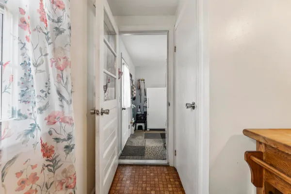 $299,000 | 9 Gerald Street, Bath, ME 04530