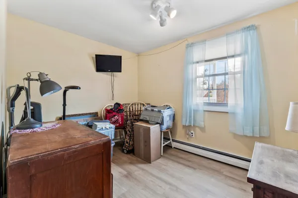 $299,000 | 9 Gerald Street, Bath, ME 04530