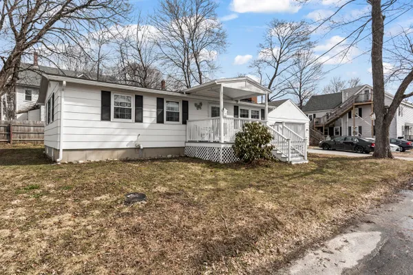 $299,000 | 9 Gerald Street, Bath, ME 04530