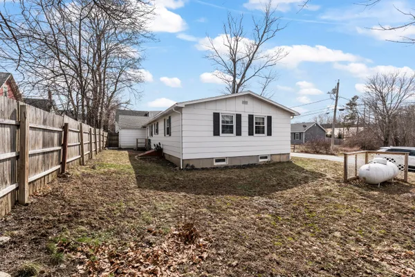 $299,000 | 9 Gerald Street, Bath, ME 04530