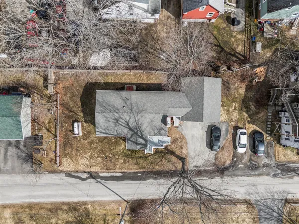 $299,000 | 9 Gerald Street, Bath, ME 04530