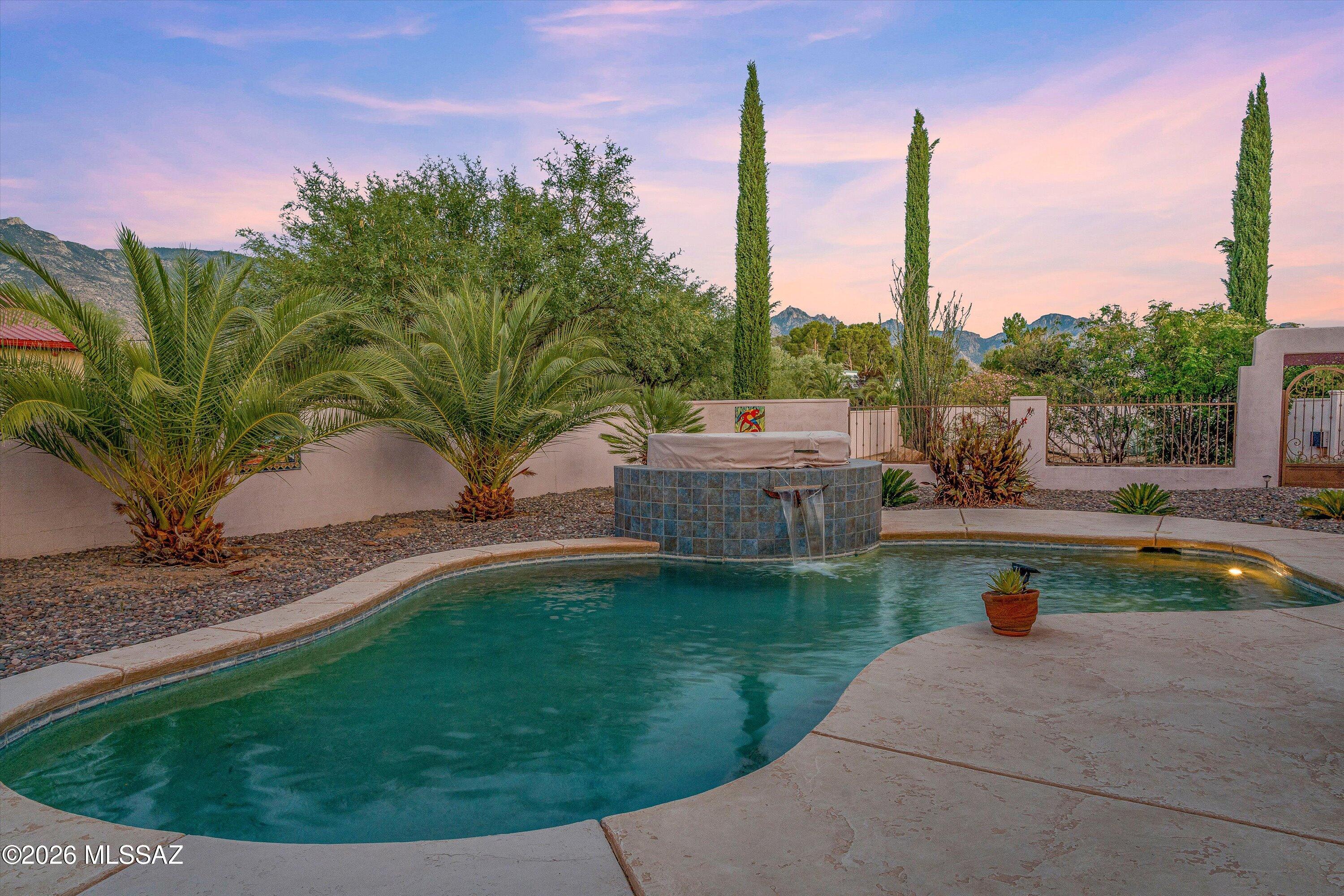 4677 East Rail N Road Tucson, AZ 85739 - Photo 45 of 48 Access pool area from two en-suites, living room, screened in porch, or recreation room