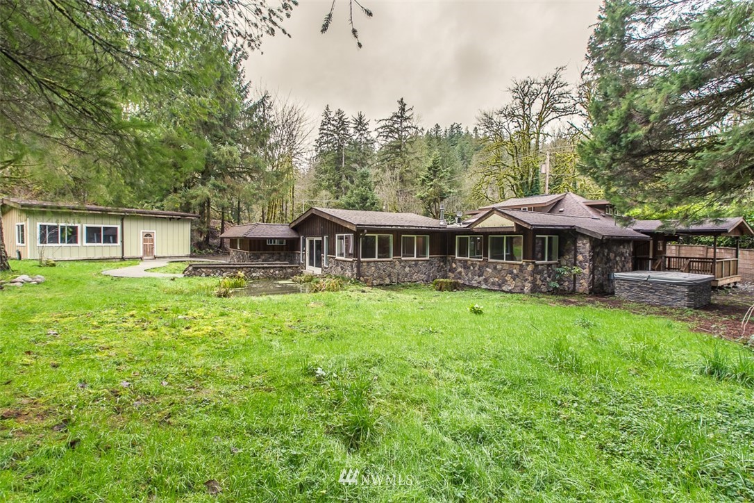6038 Preston-Fall City Road Southeast Fall City, WA 98024 - Photo 1 of 23 Gallery Image 1