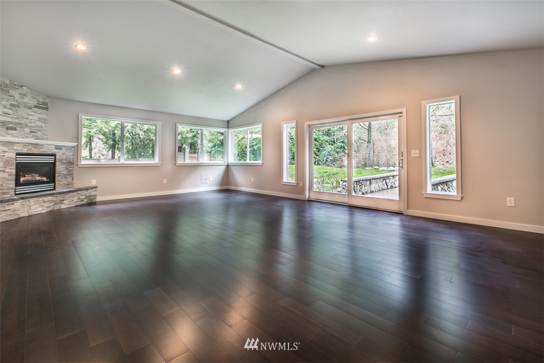 6038 Preston-Fall City Road Southeast Fall City, WA 98024 - Photo 17 of 23 Gallery Image 17