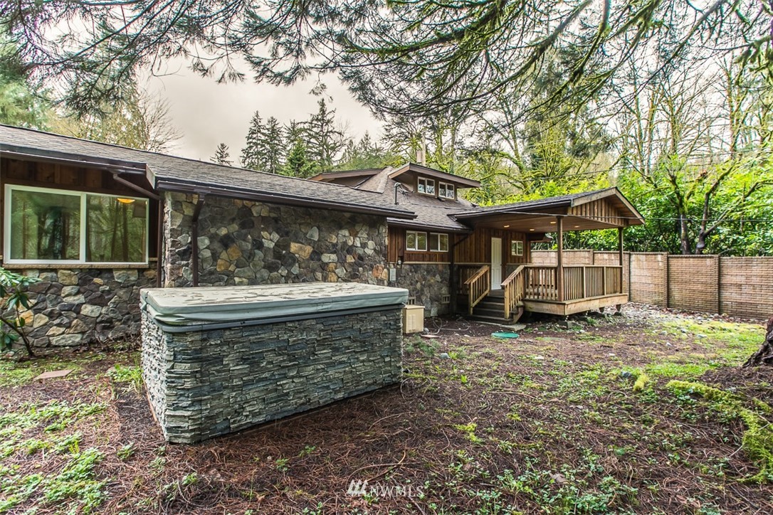 6038 Preston-Fall City Road Southeast Fall City, WA 98024 - Photo 5 of 23 Gallery Image 5