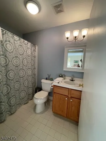 $2,600 | 97 Crestview Lane, Mount Arlington, NJ 07856