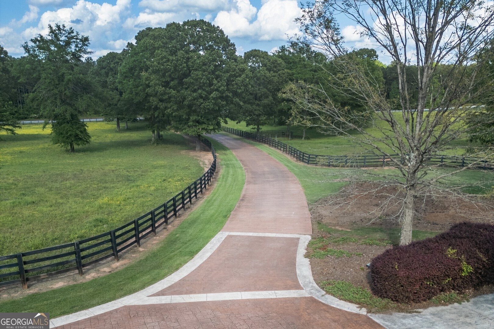 20207 State Highway 11 Monticello, GA 31064 - Photo 12 of 159 a view of a park with large trees