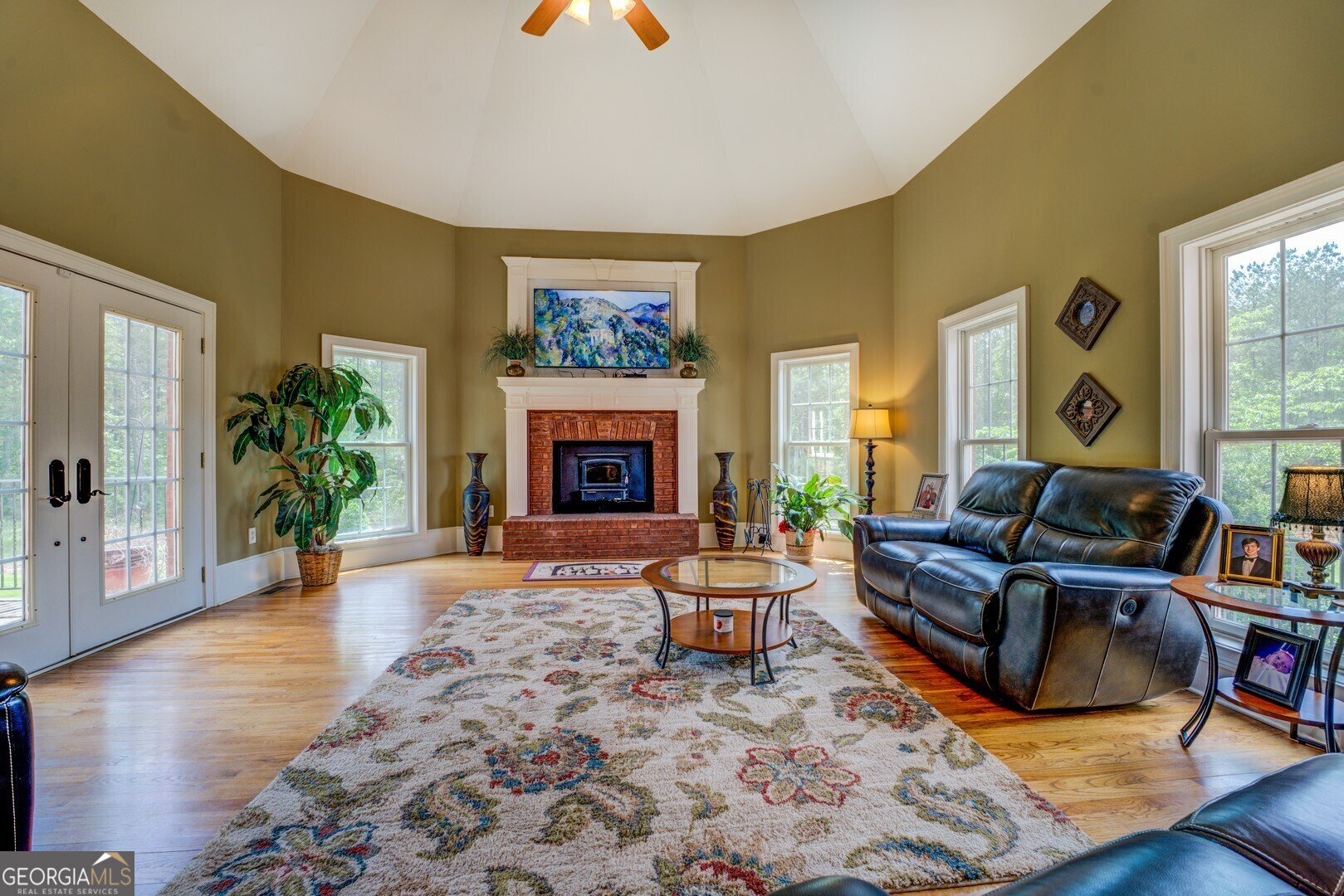 20207 State Highway 11 Monticello, GA 31064 - Photo 63 of 159 a living room with furniture and a fireplace