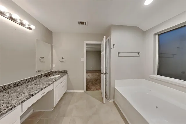 $2,345 | 923 Heatherwood Drive, Wylie, TX 75098