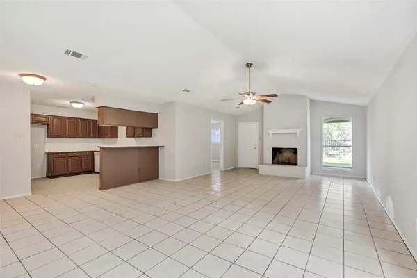 $1,750 | 8002 Beechnut Street, Houston, TX 77036