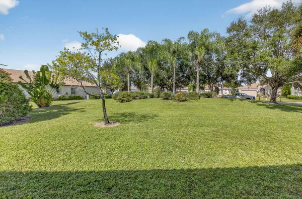 $245,000 | 6604 Southport Drive, Boynton Beach, FL 33472