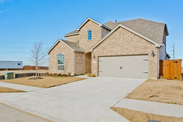 $495,000 | 234 Buffalo Boulevard, Rhome, TX 76078