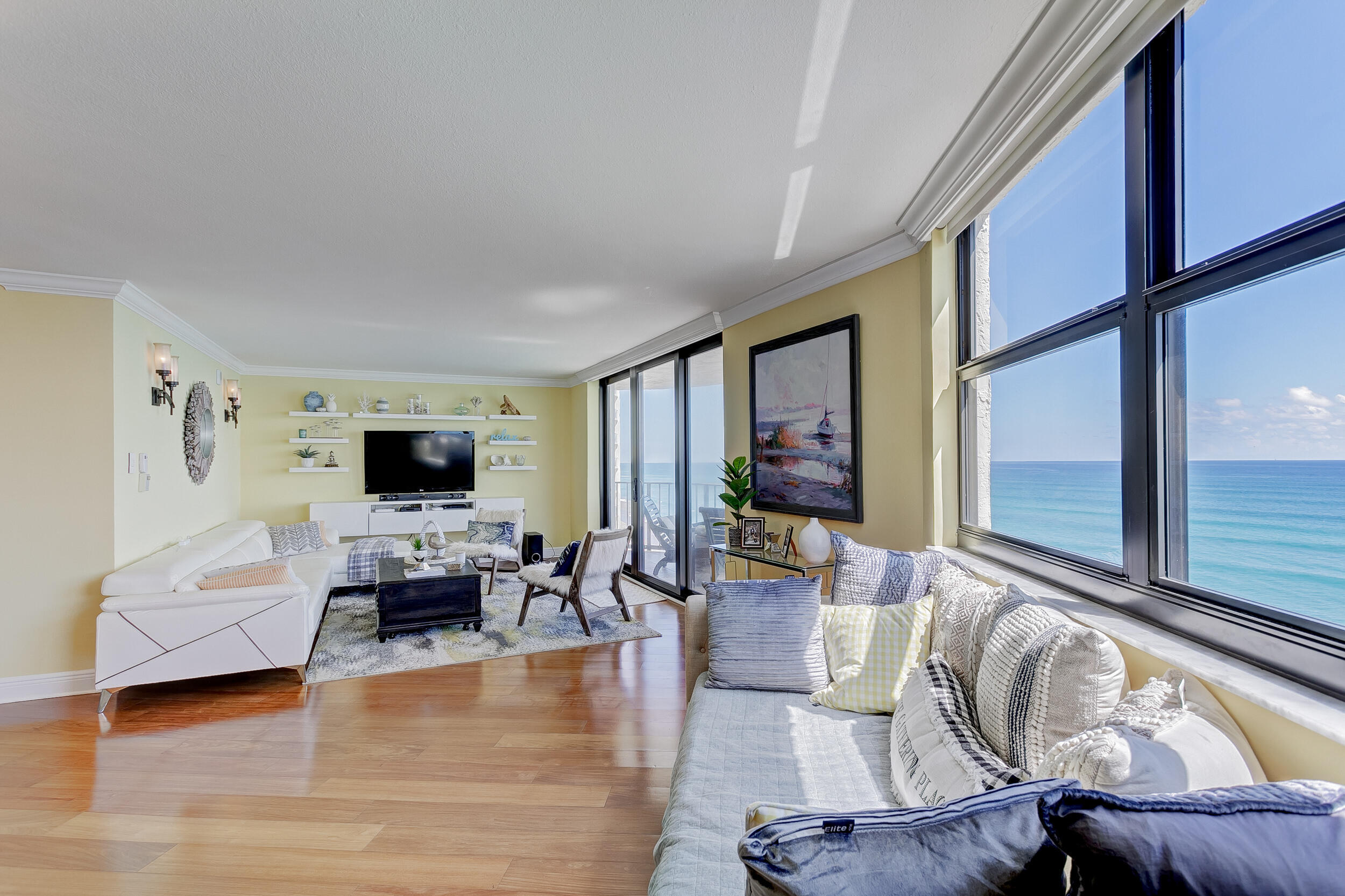 5420 North Ocean Drive, Unit 801 Riviera Beach, FL 33404 - Photo 10 of 57 5420 N Ocean 801