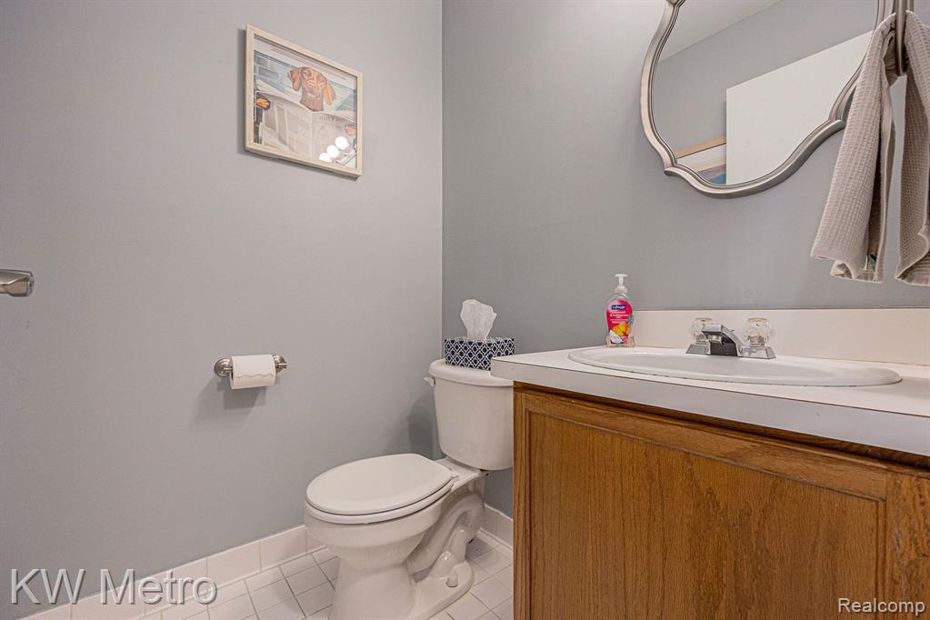 1500 Streamwood Court Rochester Hills, MI 48307 - Photo 10 of 24