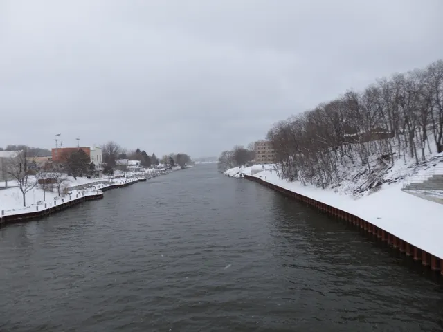 $89,000 | 6th Avenue, Manistee, MI 49660