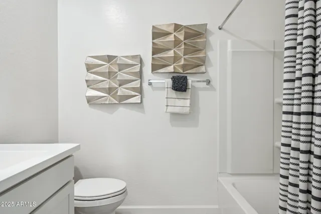 $439,960 | 1432 South 241st Avenue, Buckeye, AZ 85326