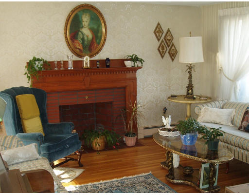 56 Nowell Road Melrose, MA 02176 - Photo 2 of 7 Gallery Image 2