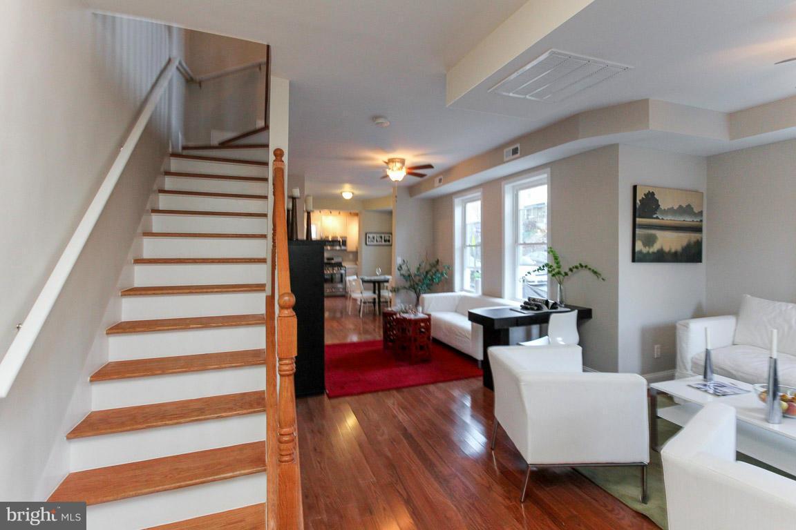 301 V Street Northeast Washington, DC 20002 - Photo 3 of 18 Interior (General)