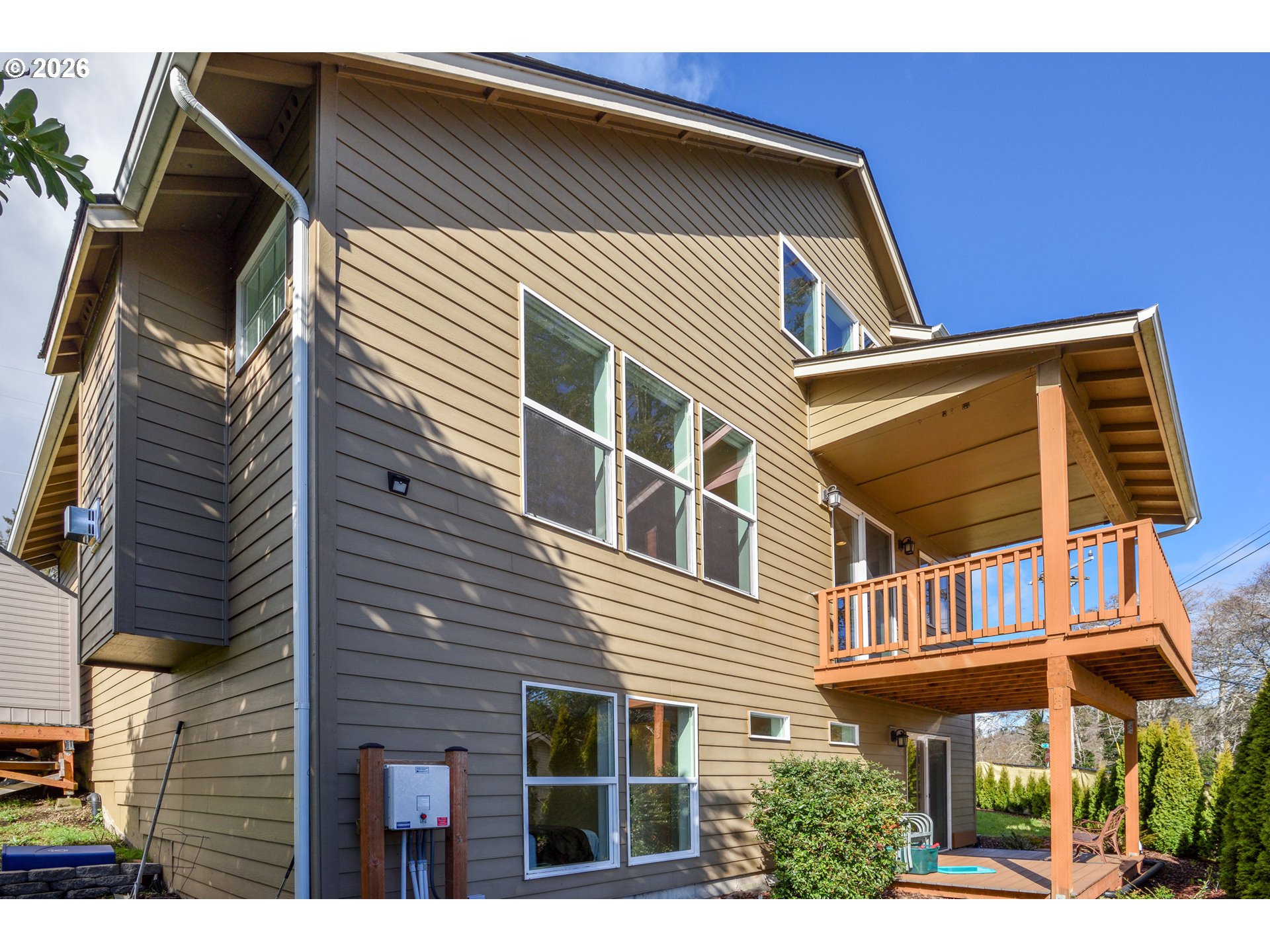 5300 Northeast 49th Street Neotsu, OR 97364 - Photo 45 of 48 a front view of a house