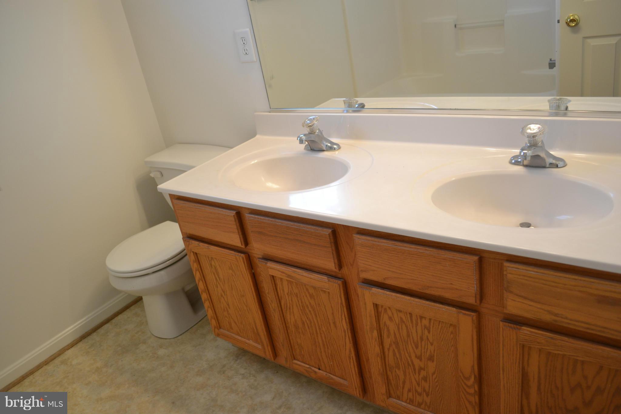 11210 Rawhide Road Lusby, MD 20657 - Photo 3 of 23 Bath