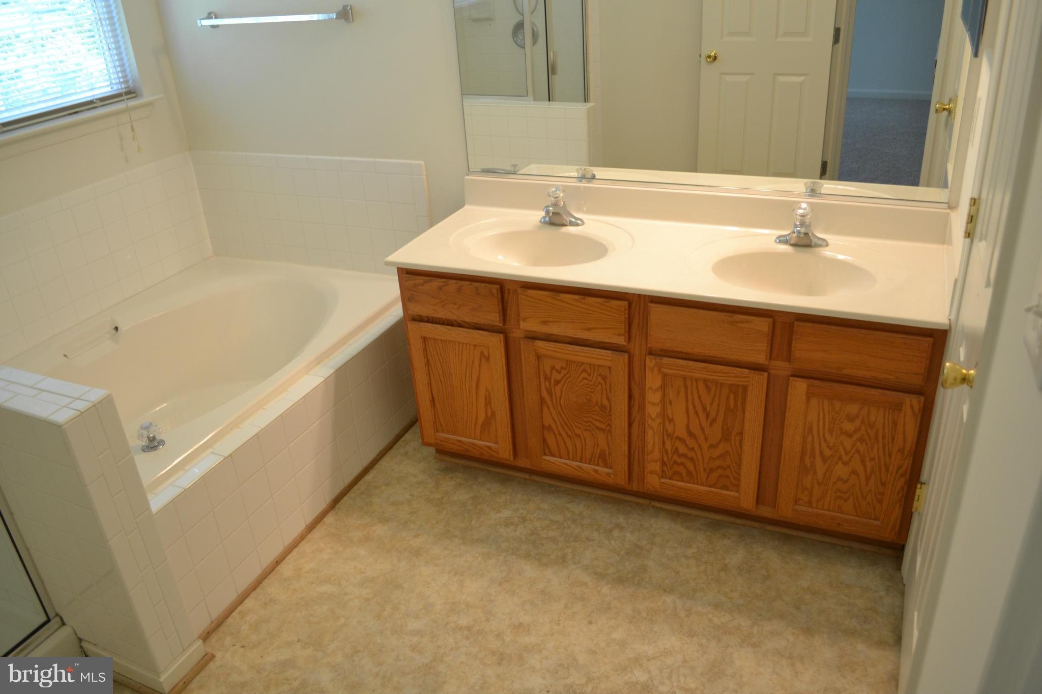 11210 Rawhide Road Lusby, MD 20657 - Photo 21 of 23 Bath (Master)