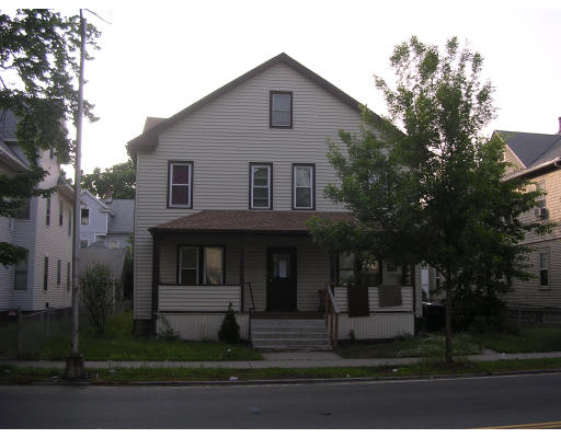 674 Carew Street Springfield, MA 01104 - Photo 1 of 4 Gallery Image 1