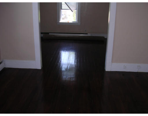 674 Carew Street Springfield, MA 01104 - Photo 4 of 4 Gallery Image 4