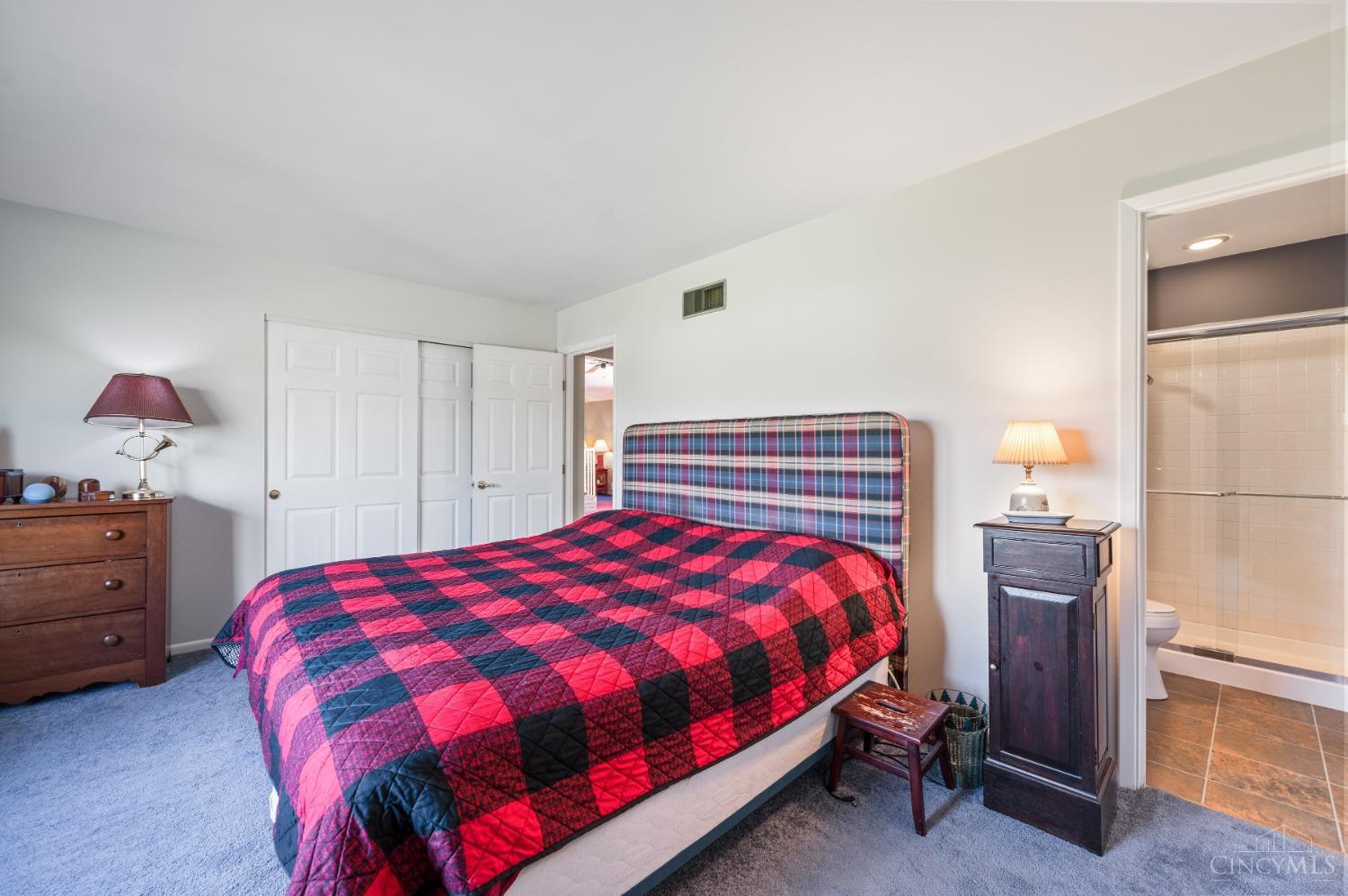 8170 Sheed Road Cincinnati, OH 45247 - Photo 31 of 59 Gallery Image 31