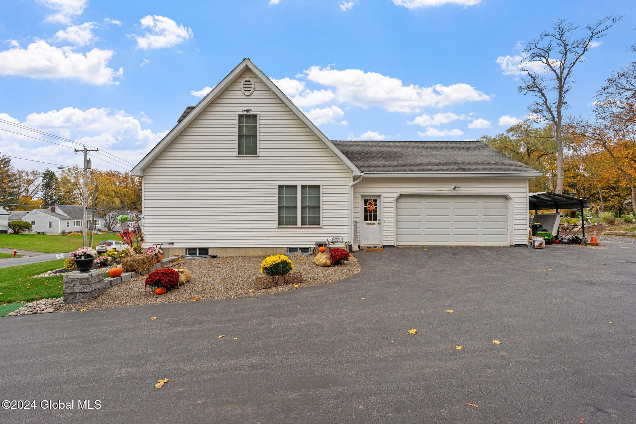 202 Northampton Road Amsterdam, NY 12010 - Photo 13 of 46 16-web-or-mls-202-northampton-rd